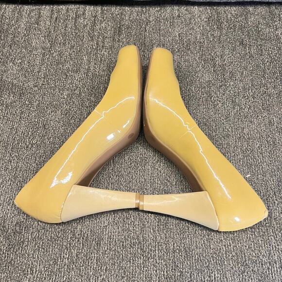 Gianni Bini Patent Leather Pumps 10M Classic Tan Heel Business Shoes Round Toe - Picture 7 of 11